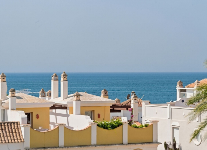 Adosado en Bahía de Marbella - 2