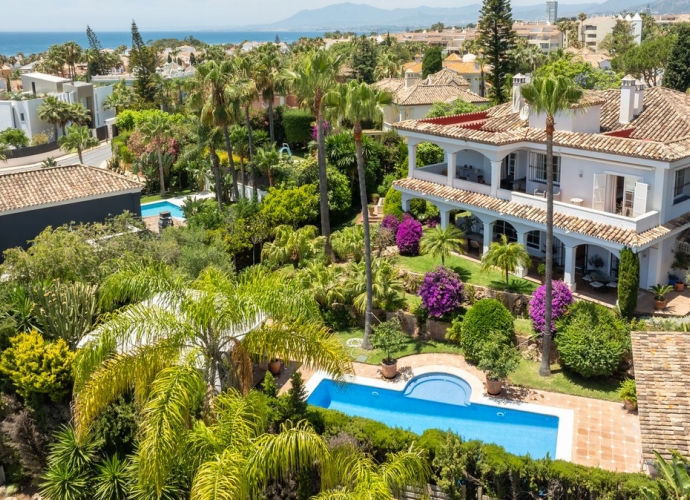 Villa Independiente en Bahía de Marbella - 1