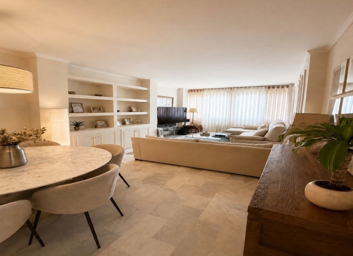 Appartement milieu d’Etage situé à Guadalmina Baja - 1