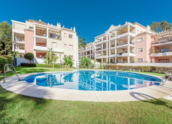 Apartment Ground Floor in Nueva Andalucía River Garden  - 1