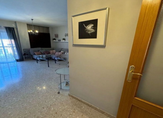 Apartment Middle Floor in Estepona - 3