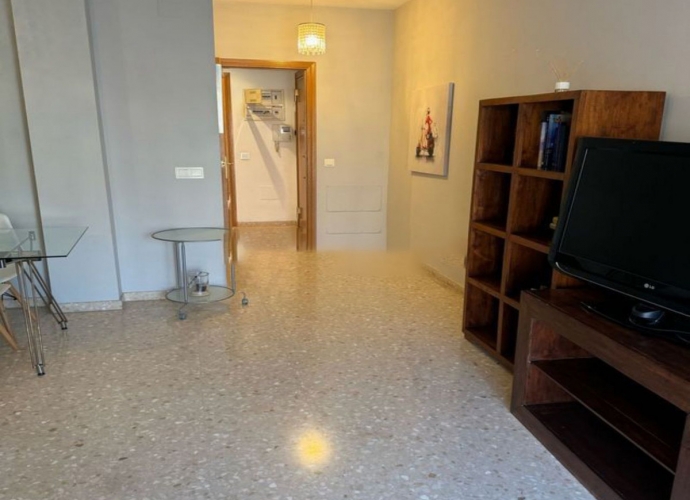 Apartment Middle Floor in Estepona - 8