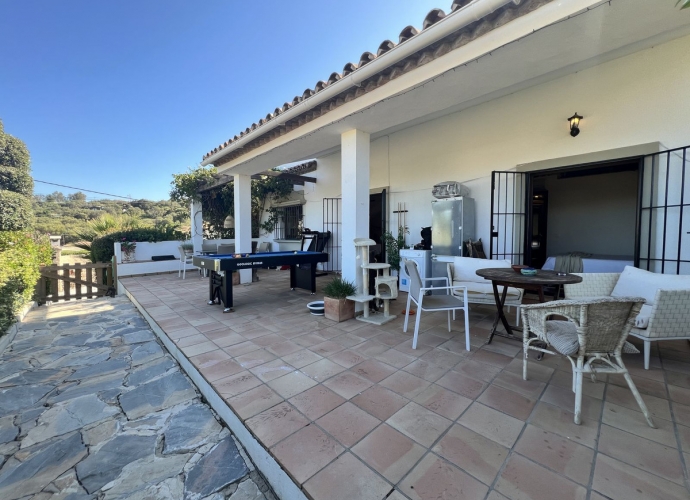 Villa Detached in Estepona - 3