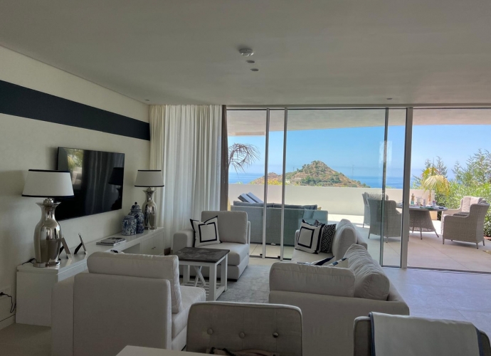 Apartamento Planta Baja en Marbella - 1