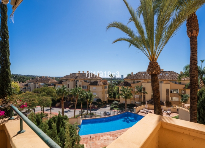 Apartment Ground Floor in Elviria - 1