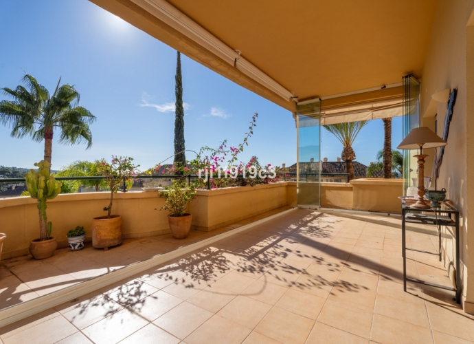 Apartment Ground Floor in Elviria - 2