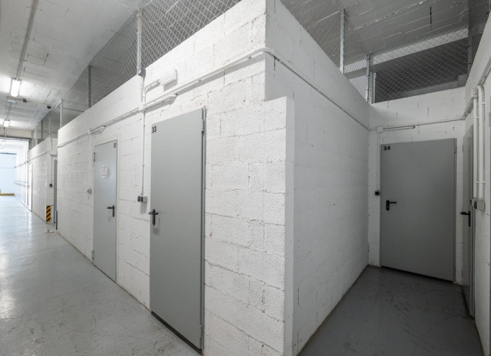 Commercial Storage Room in Marbella - 5