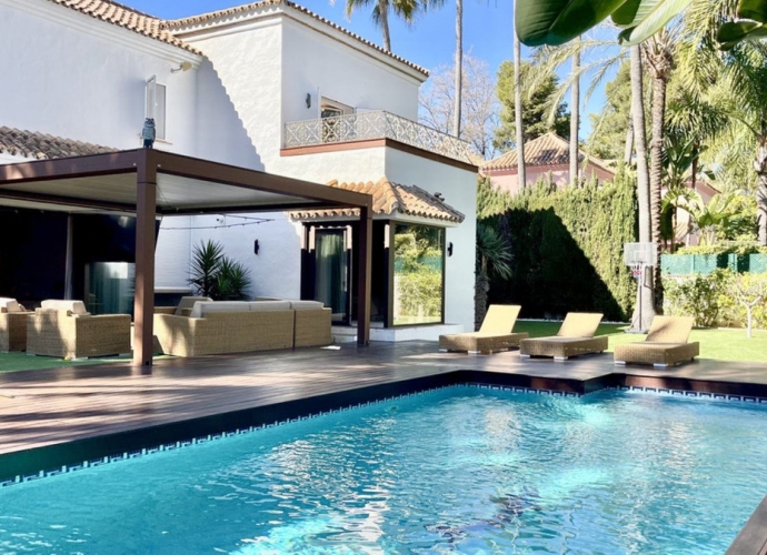 Villa Detached in Puerto Banús - 2