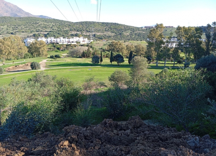 Parcela Residencial en Estepona - 1