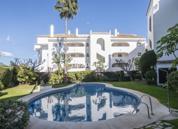 Apartamento Planta Baja en Guadalmina Baja - 1