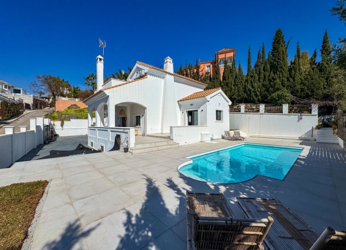 Villa Independiente en Estepona - 3