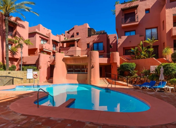 Appartement milieu d’Etage situé à Elviria - 4