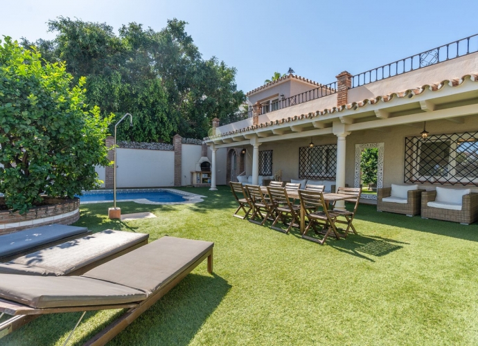 Villa Detached in San Pedro de Alcántara - 2