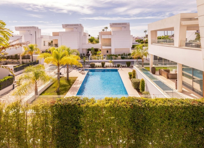 Villa Detached in San Pedro de Alcántara - 1