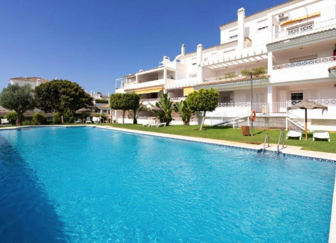 Apartamento Planta Media en Río Real - 1