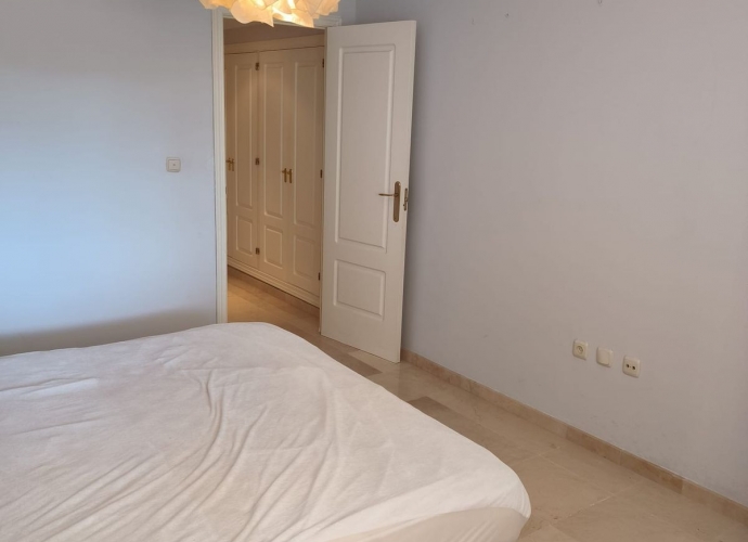 Apartamento Planta Media en Río Real - 7