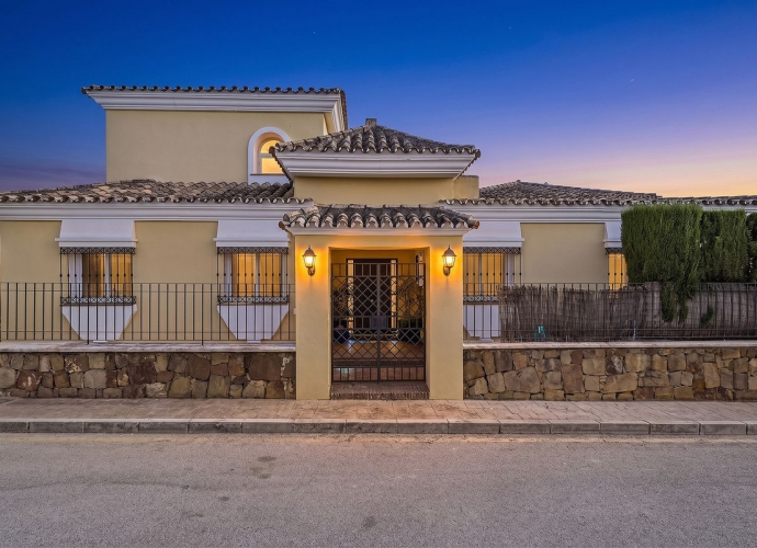 Villa Independiente en Bahía de Marbella - 1