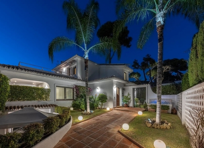 Villa Independiente en Los Monteros - 5