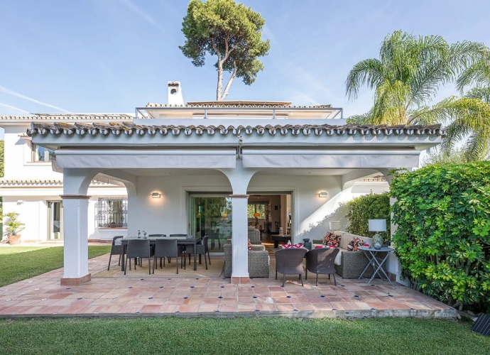 Villa Independiente en Los Monteros - 7