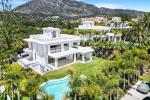 Villa Detached in The Golden Mile - 9 - slides