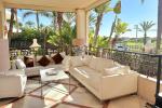 Apartamento Planta Baja en Los Monteros - 4 - slides