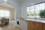 Villa Semi Detached in Marbella - 8 - slides