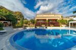 Villa Detached in Marbella - 1 - slides
