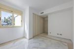 Apartamento Planta Media en Aloha - 7 - slides