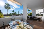 Apartamento Planta Media en Bahía de Marbella - 2 - slides