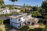 Villa Detached in Los Monteros - 1 - slides